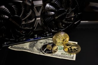 Altcoin Avalanche: Which Cryptos Are Poised for Explosive Growth in 2024?